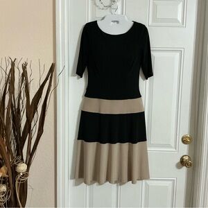 Chaps Black and Tan Midi Dress